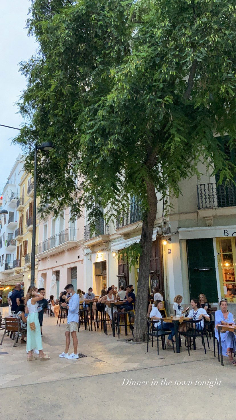 victoriaturnerr instagram image archive image