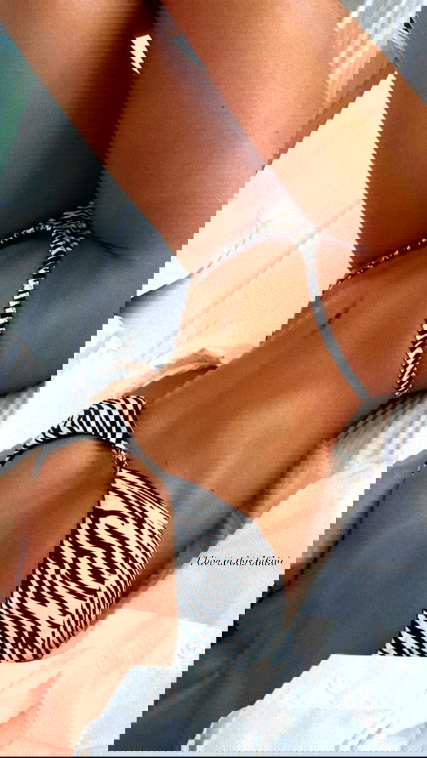 victoriaturnerr image ~ Altpins