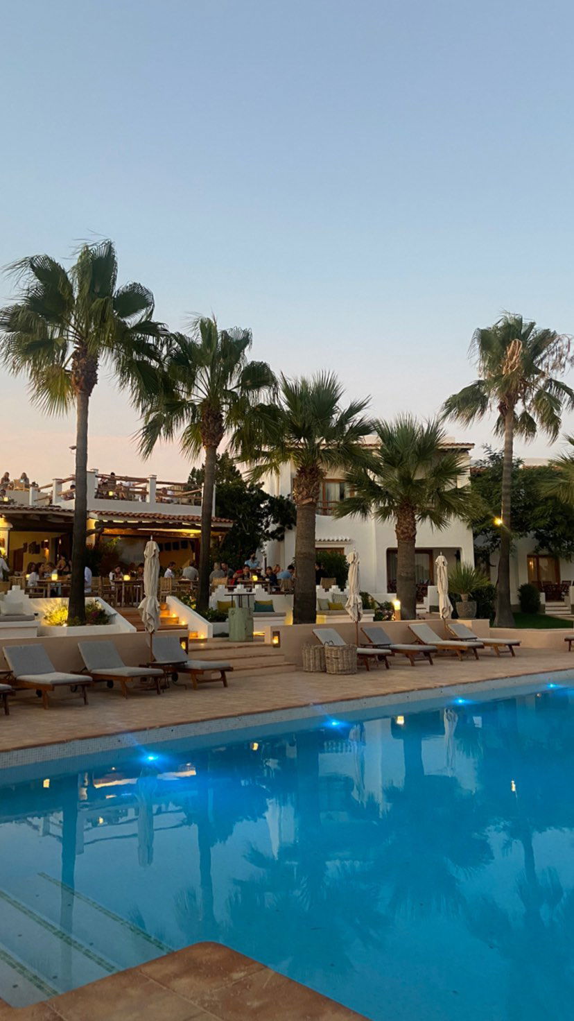 victoriaturnerr instagram image archive image