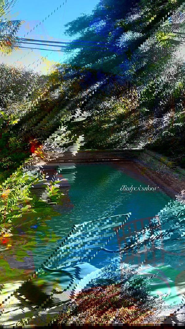 victoriaturnerr image ~ Altpins