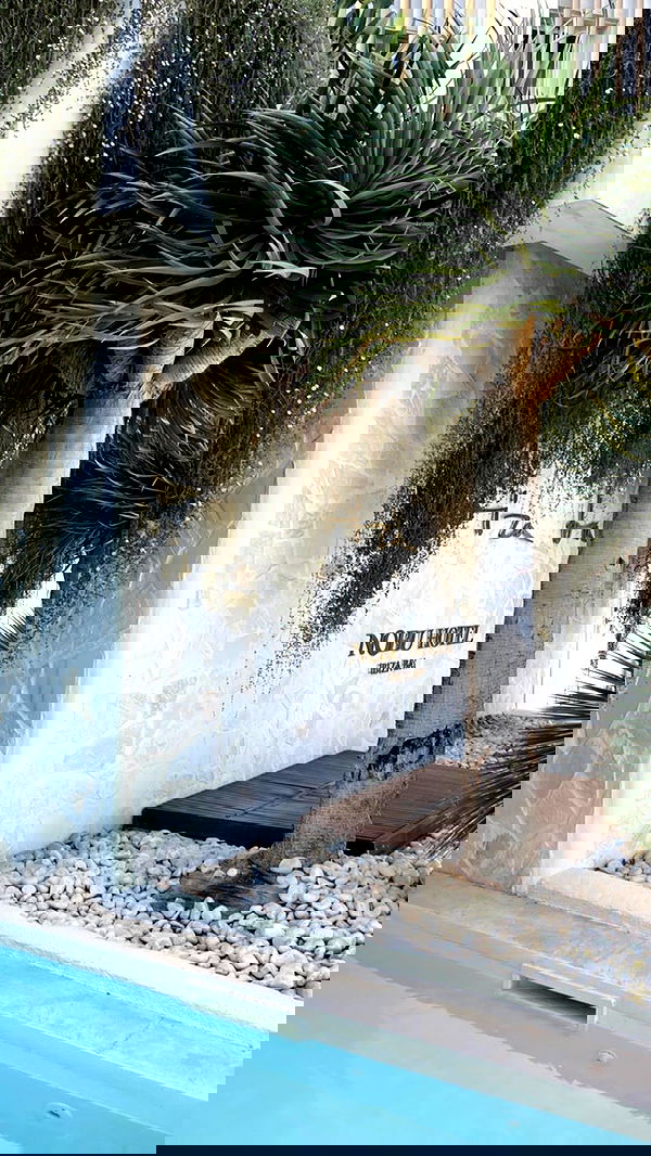 victoriaturnerr image ~ Altpins