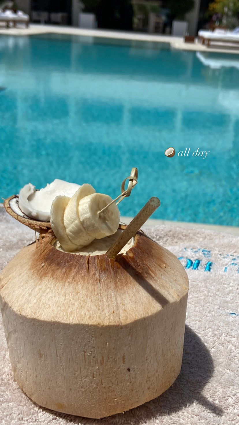 victoriaturnerr instagram image archive image