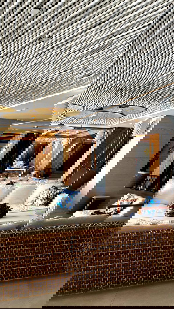 victoriaturnerr image ~ Altpins