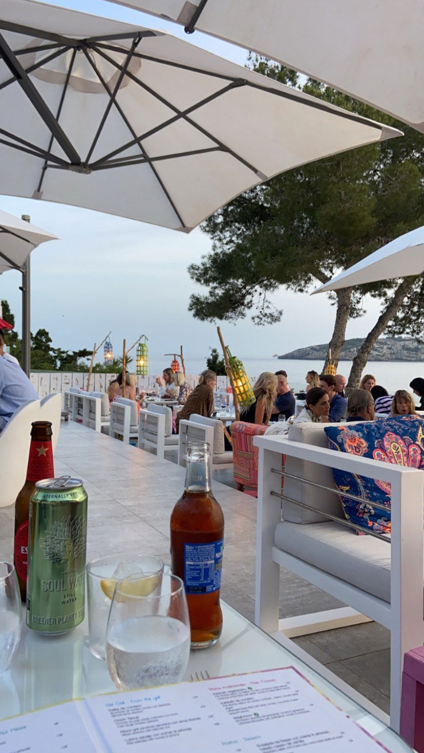 victoriaturnerr instagram image archive image