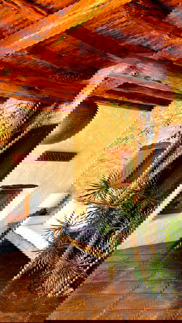 victoriaturnerr image ~ Altpins