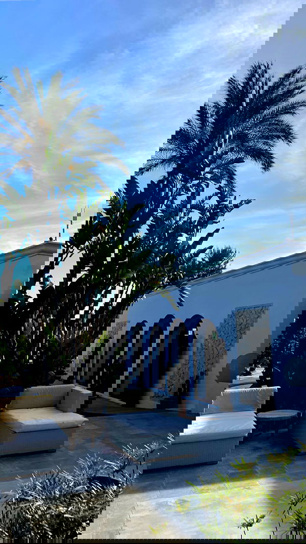 victoriaturnerr image ~ Altpins