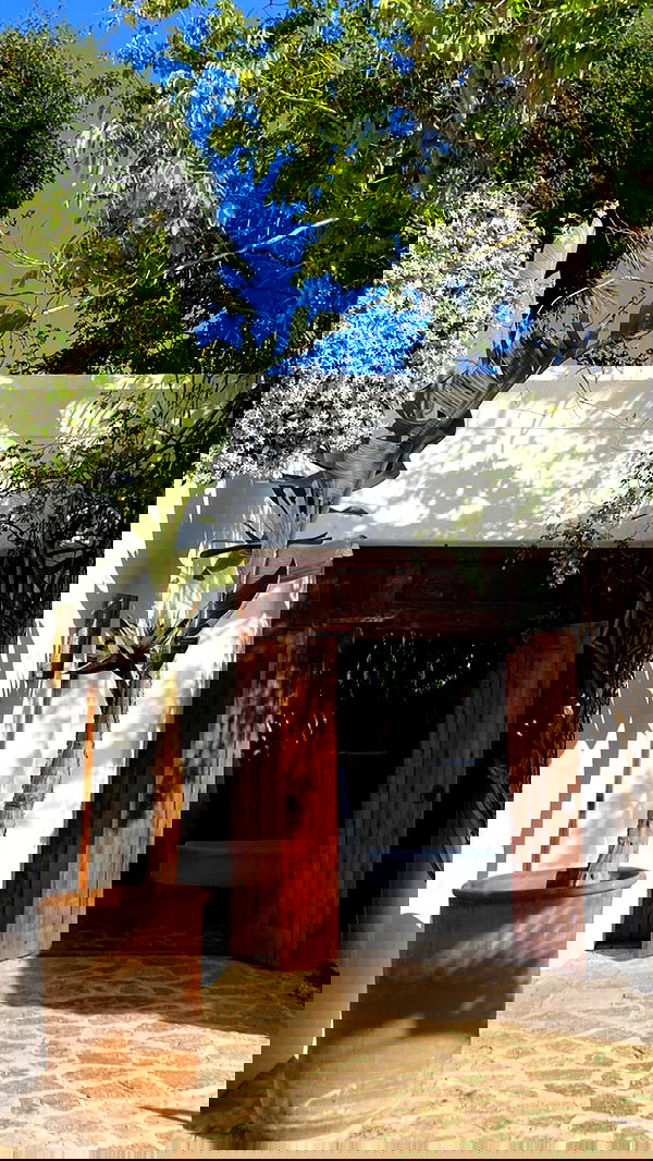 victoriaturnerr image ~ Altpins