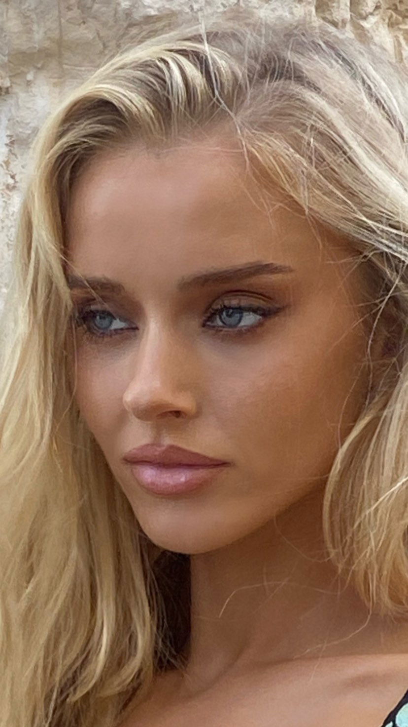 victoriaturnerr instagram image archive image