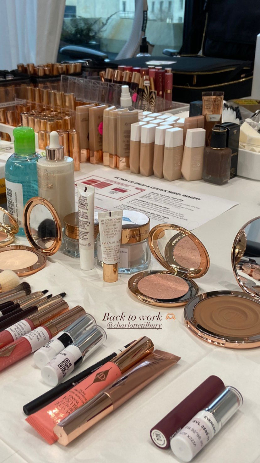 victoriaturnerr instagram image archive image