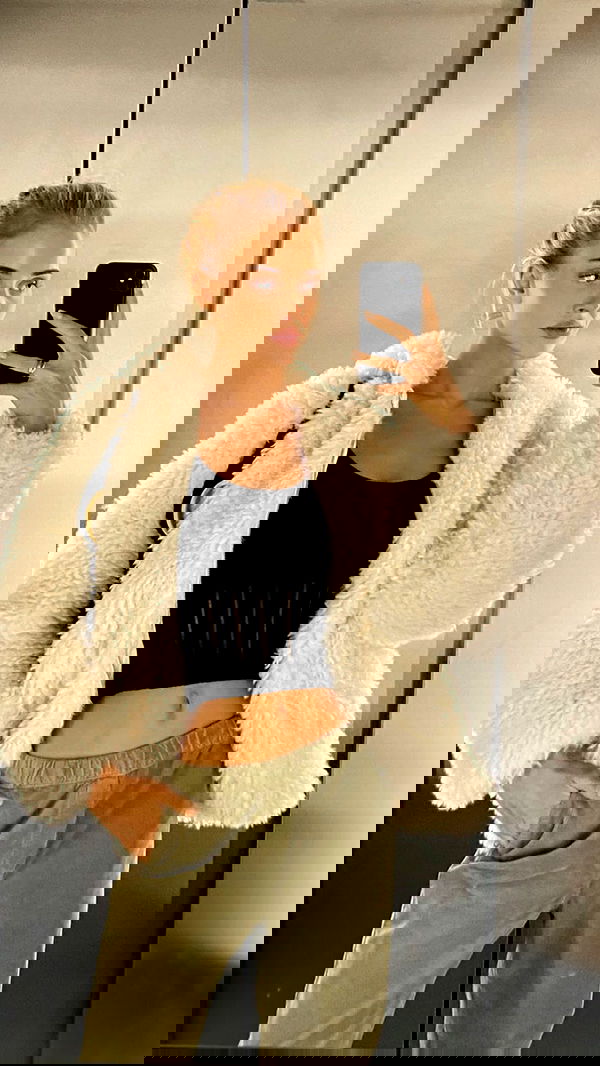 victoriaturnerr image ~ Altpins