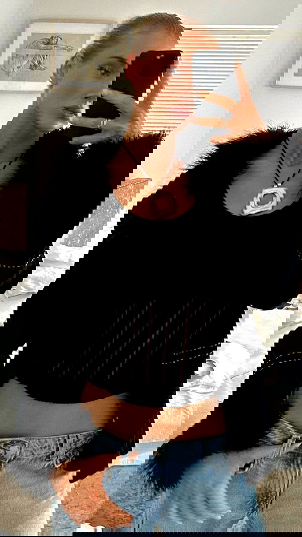 victoriaturnerr image ~ Altpins