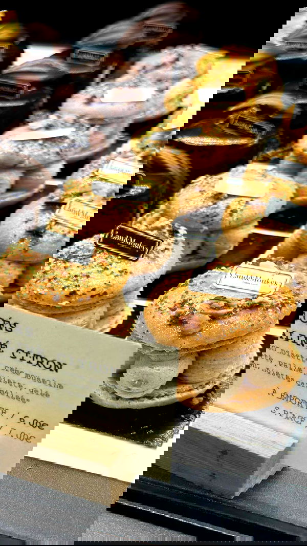 victoriaturnerr image ~ Altpins