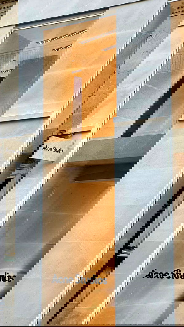 victoriaturnerr image ~ Altpins