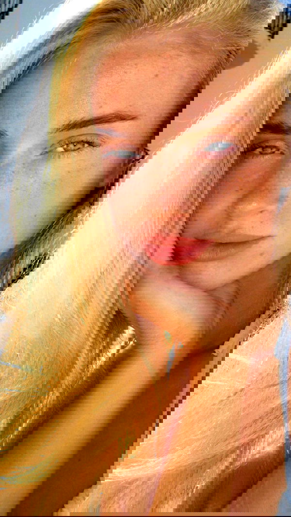 victoriaturnerr image ~ Altpins