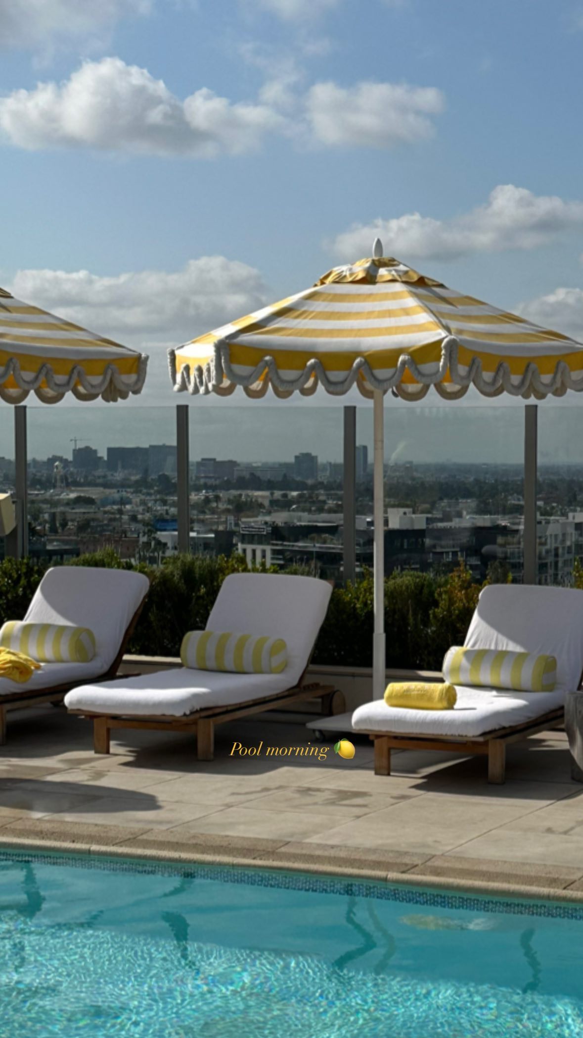 victoriaturnerr instagram image archive image