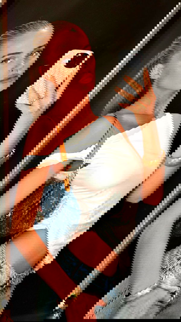 victoriaturnerr image ~ Altpins