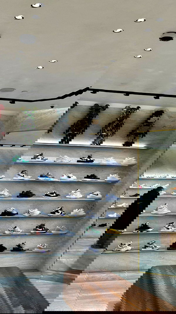 victoriaturnerr image ~ Altpins