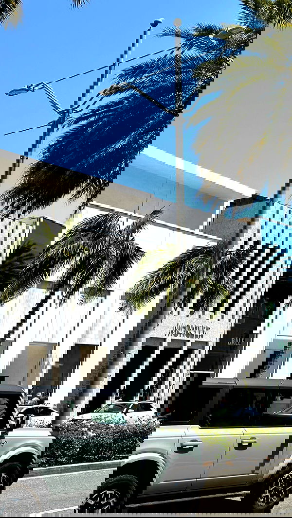 victoriaturnerr image ~ Altpins