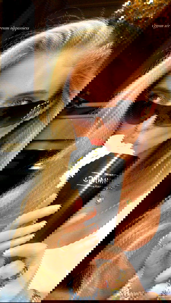 victoriaturnerr image ~ Altpins