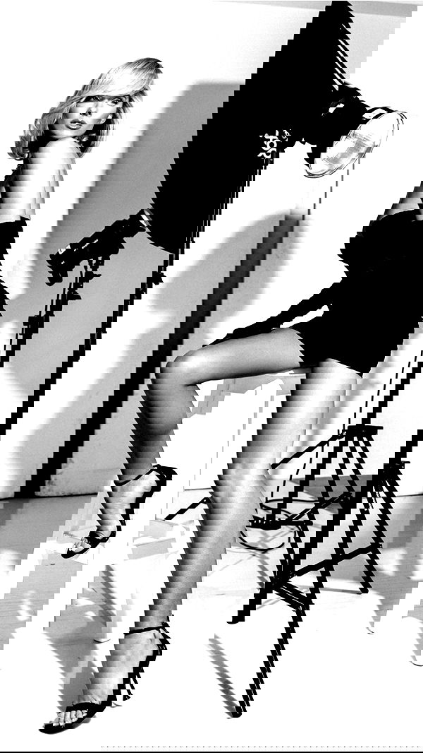 victoriaturnerr image ~ Altpins