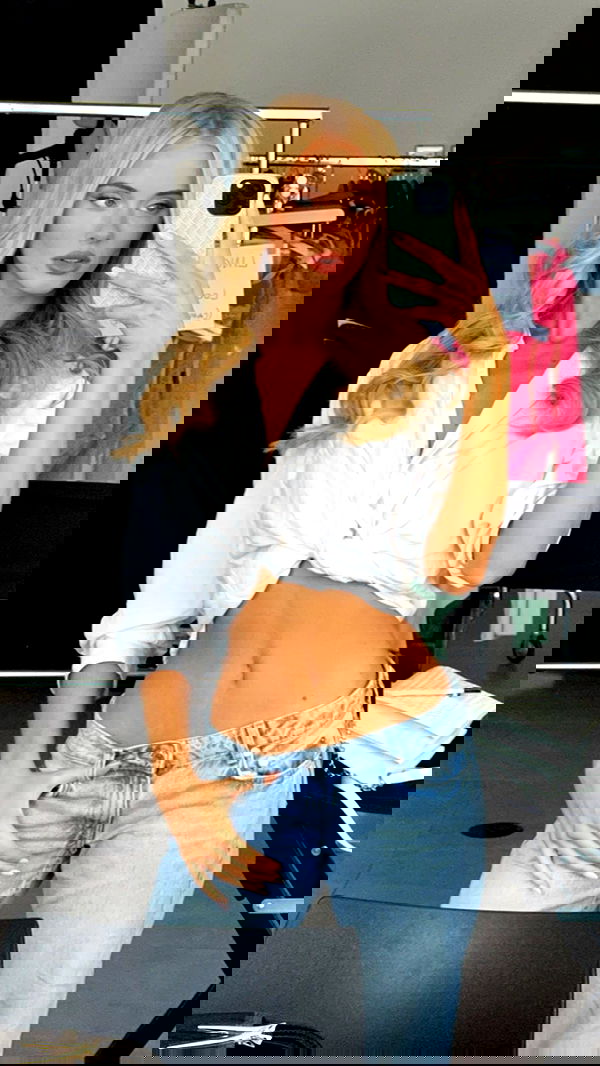 victoriaturnerr image ~ Altpins