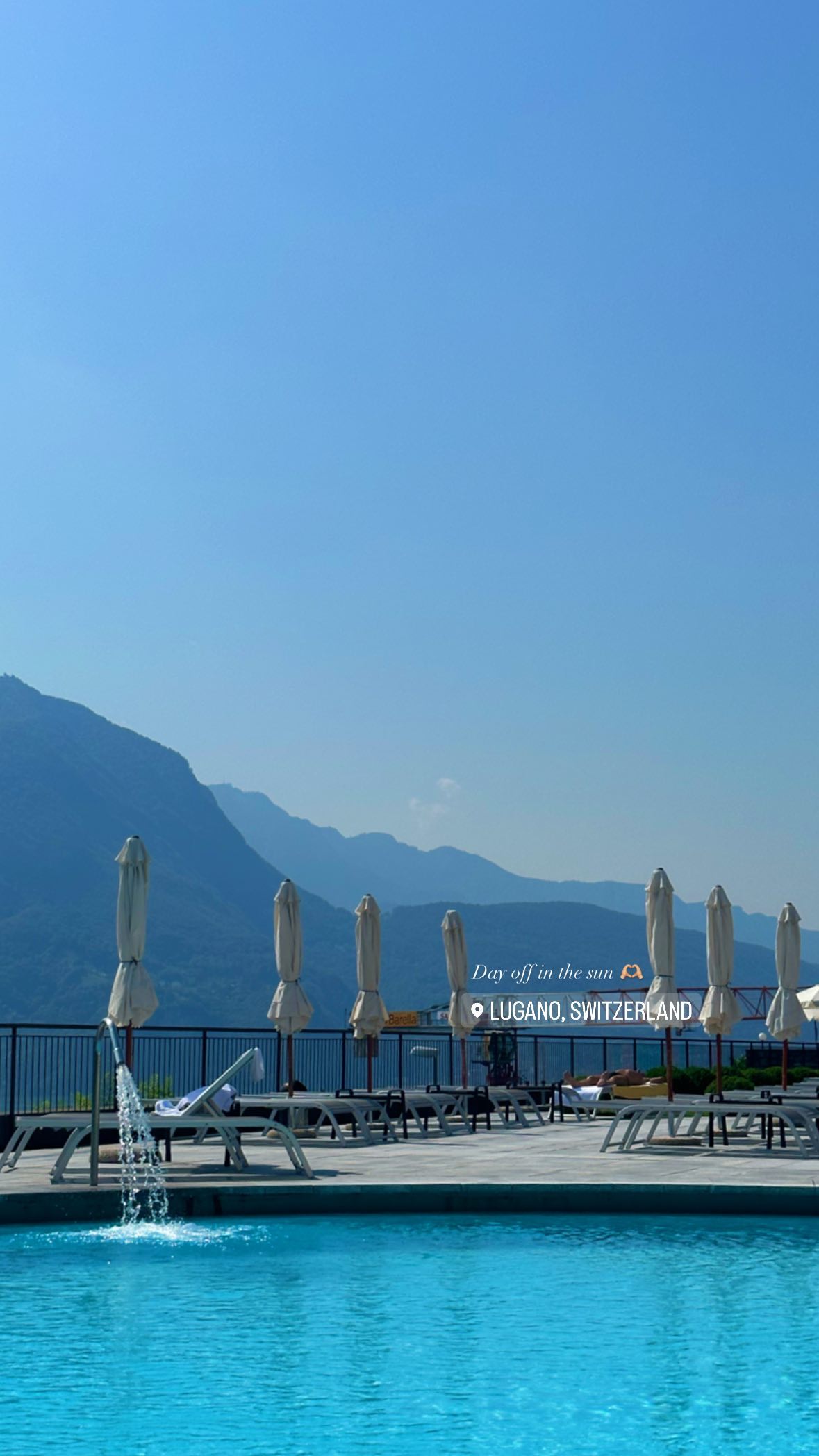 victoriaturnerr instagram image archive image