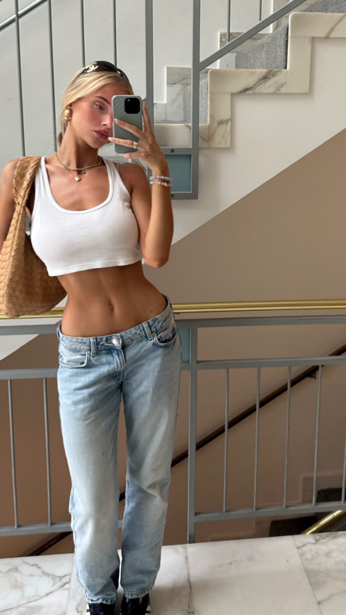 victoriaturnerr instagram image archive image