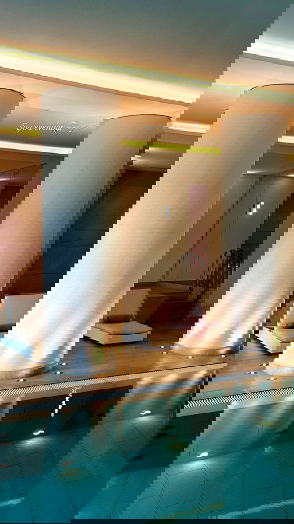 victoriaturnerr image ~ Altpins