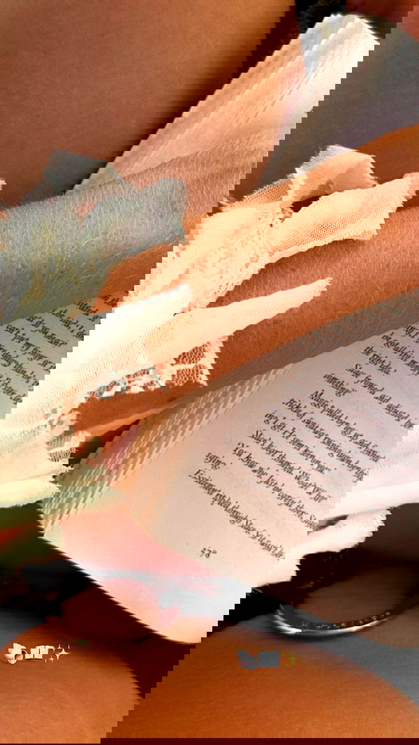 victoriaturnerr image ~ Altpins