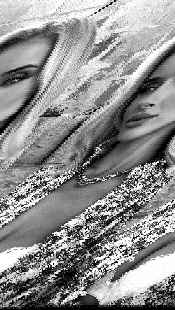 victoriaturnerr image ~ Altpins