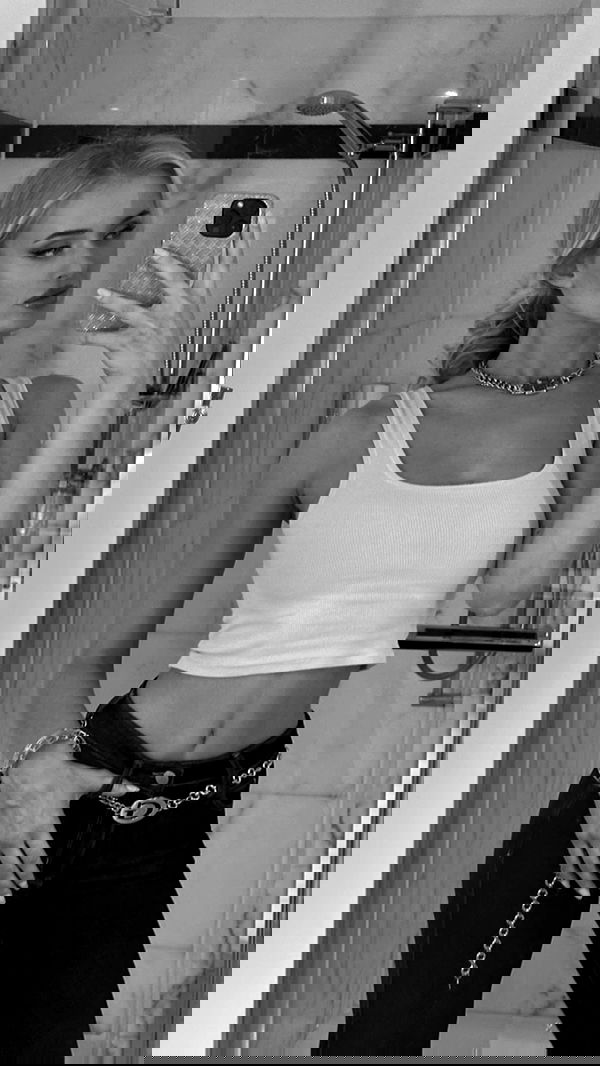 victoriaturnerr image ~ Altpins