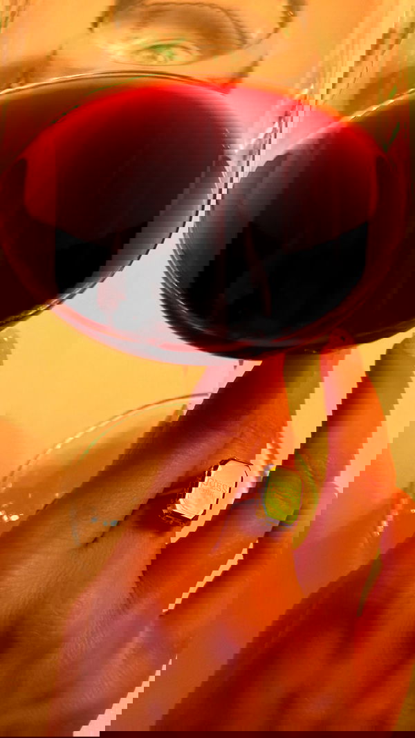 victoriaturnerr image ~ Altpins