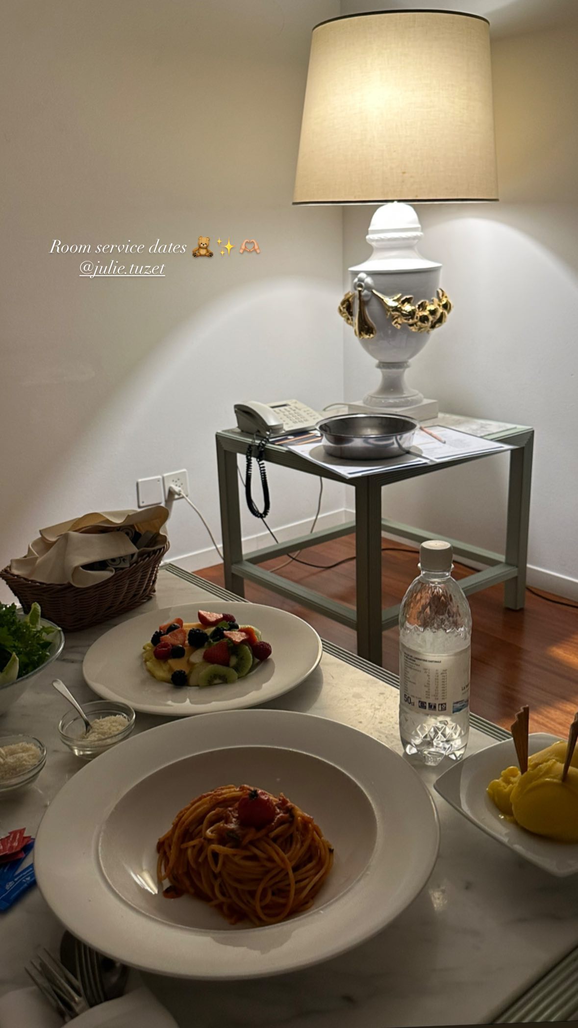 victoriaturnerr instagram image archive image