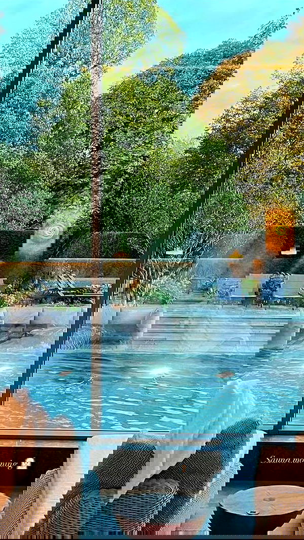 victoriaturnerr image ~ Altpins