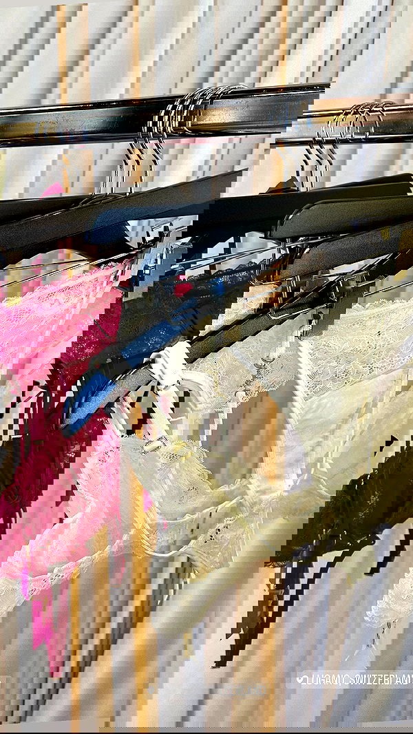 victoriaturnerr image ~ Altpins