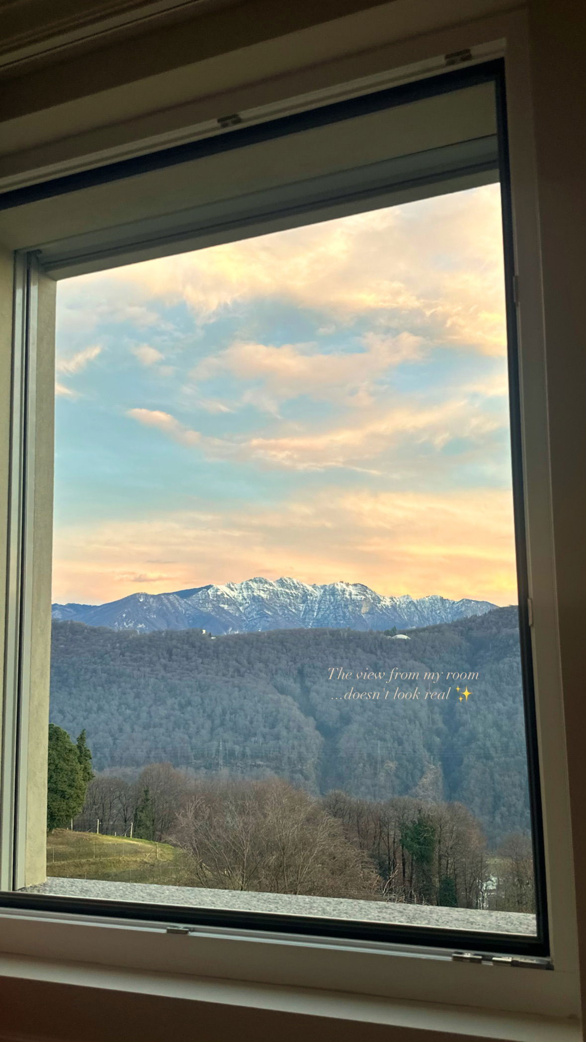 victoriaturnerr instagram image archive image