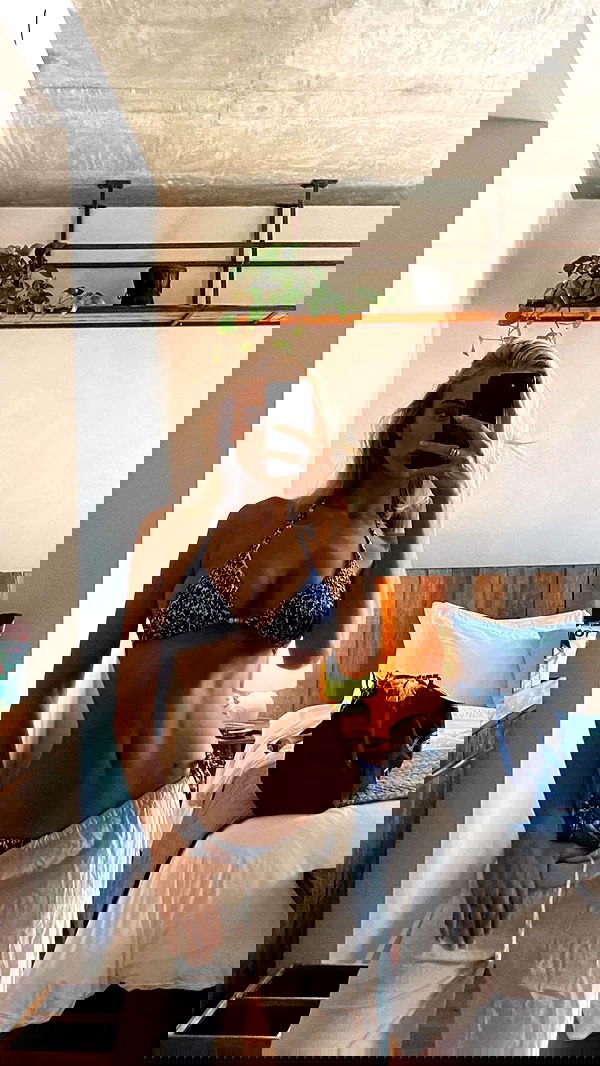 victoriaturnerr image ~ Altpins