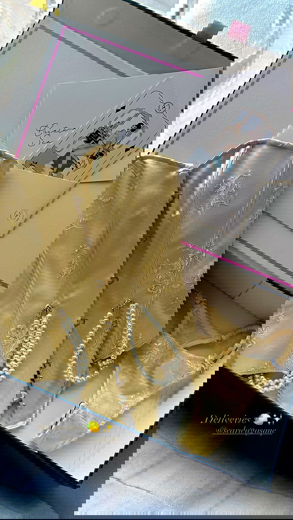 victoriaturnerr image ~ Altpins