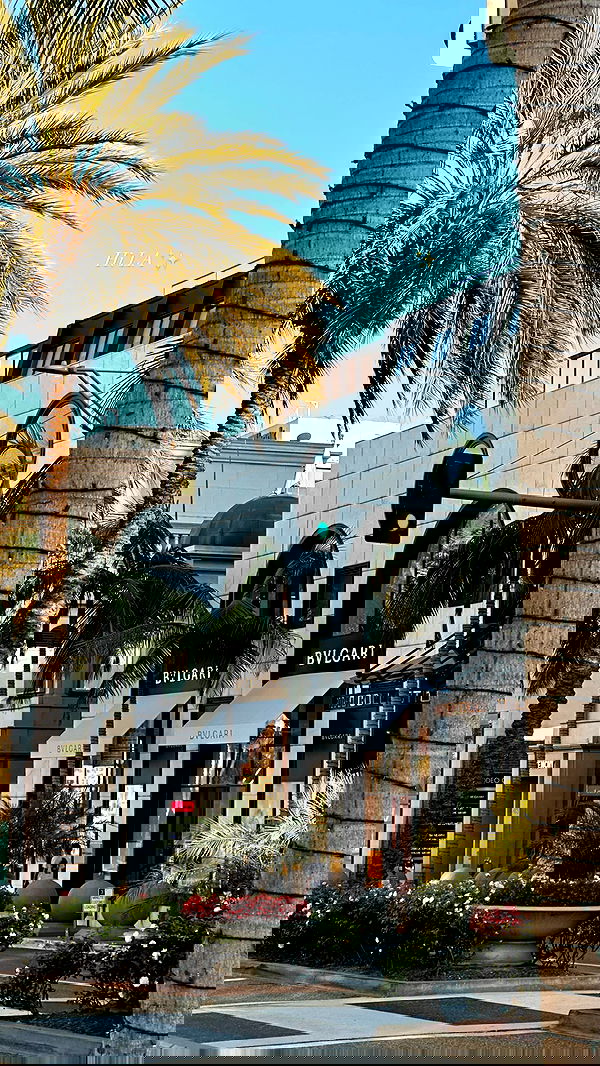 victoriaturnerr image ~ Altpins