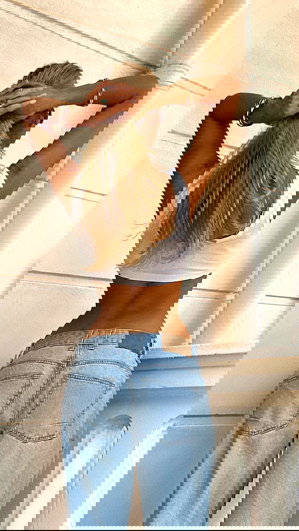 victoriaturnerr image ~ Altpins