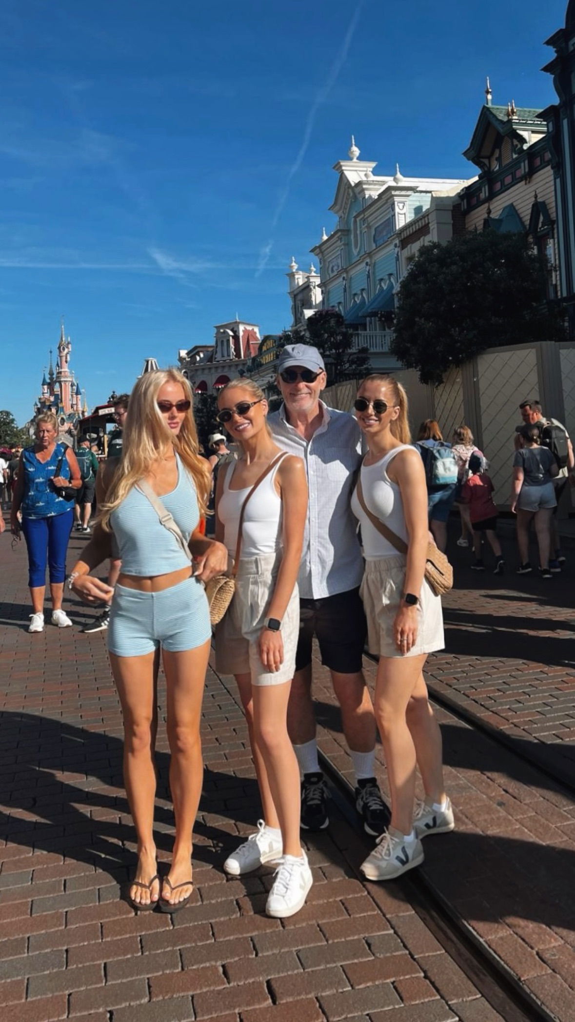 victoriaturnerr instagram image archive image