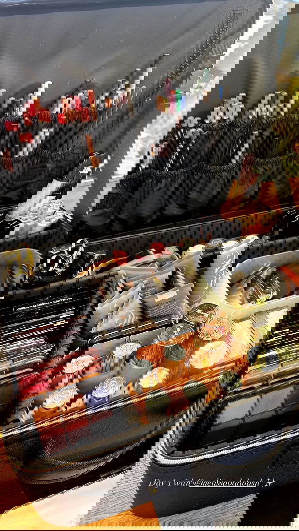 victoriaturnerr image ~ Altpins