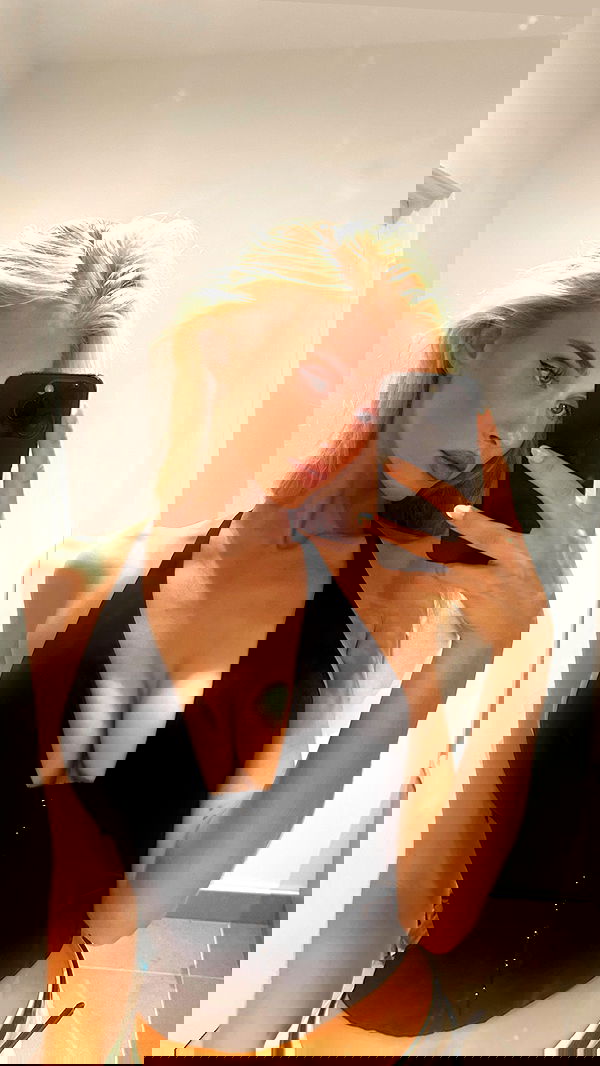 victoriaturnerr image ~ Altpins