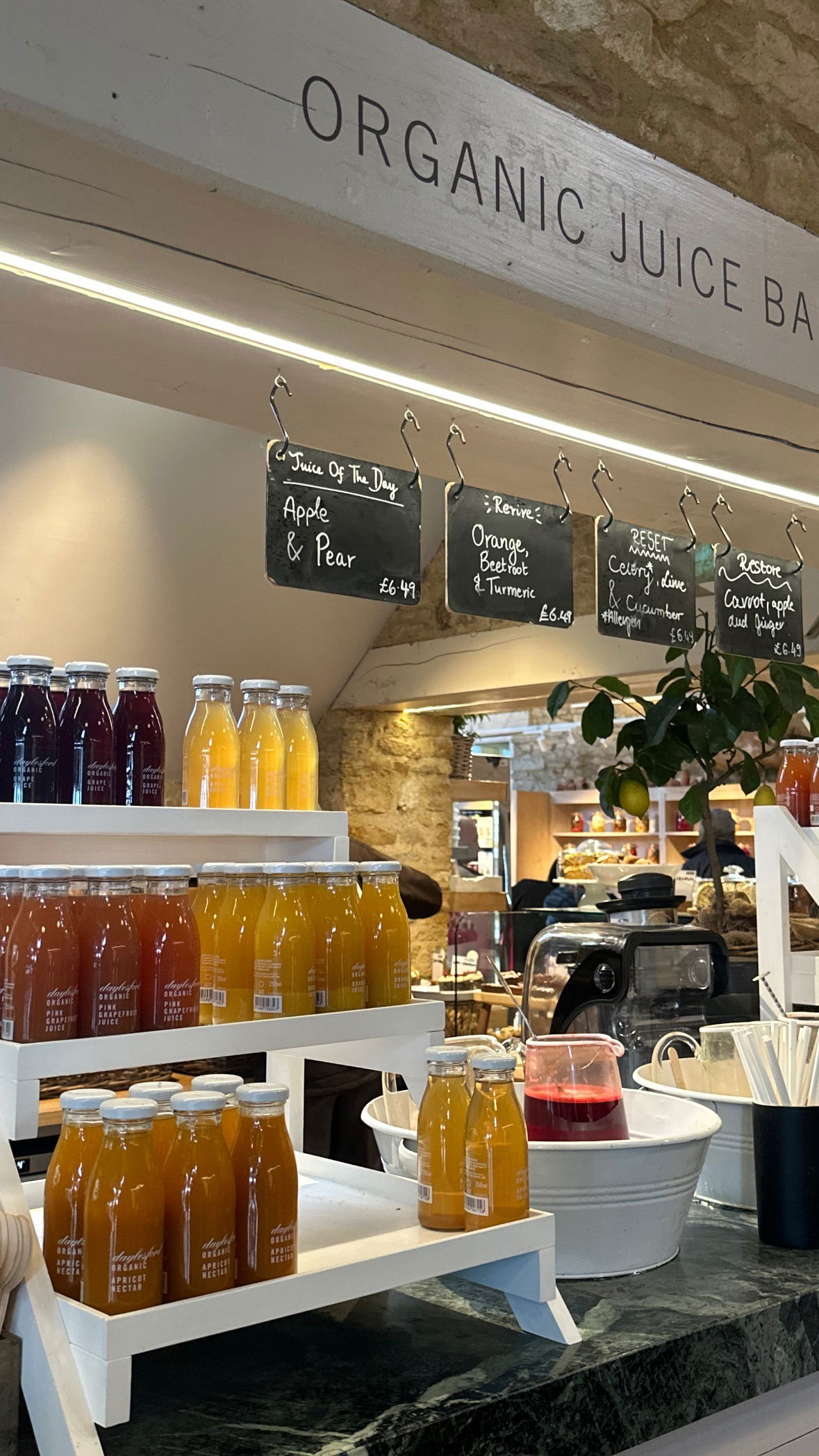 victoriaturnerr instagram image archive image