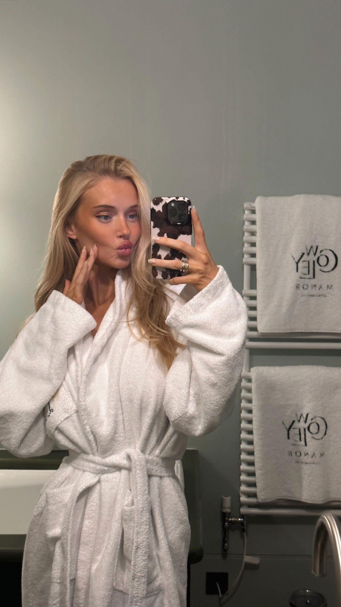 victoriaturnerr instagram image archive image