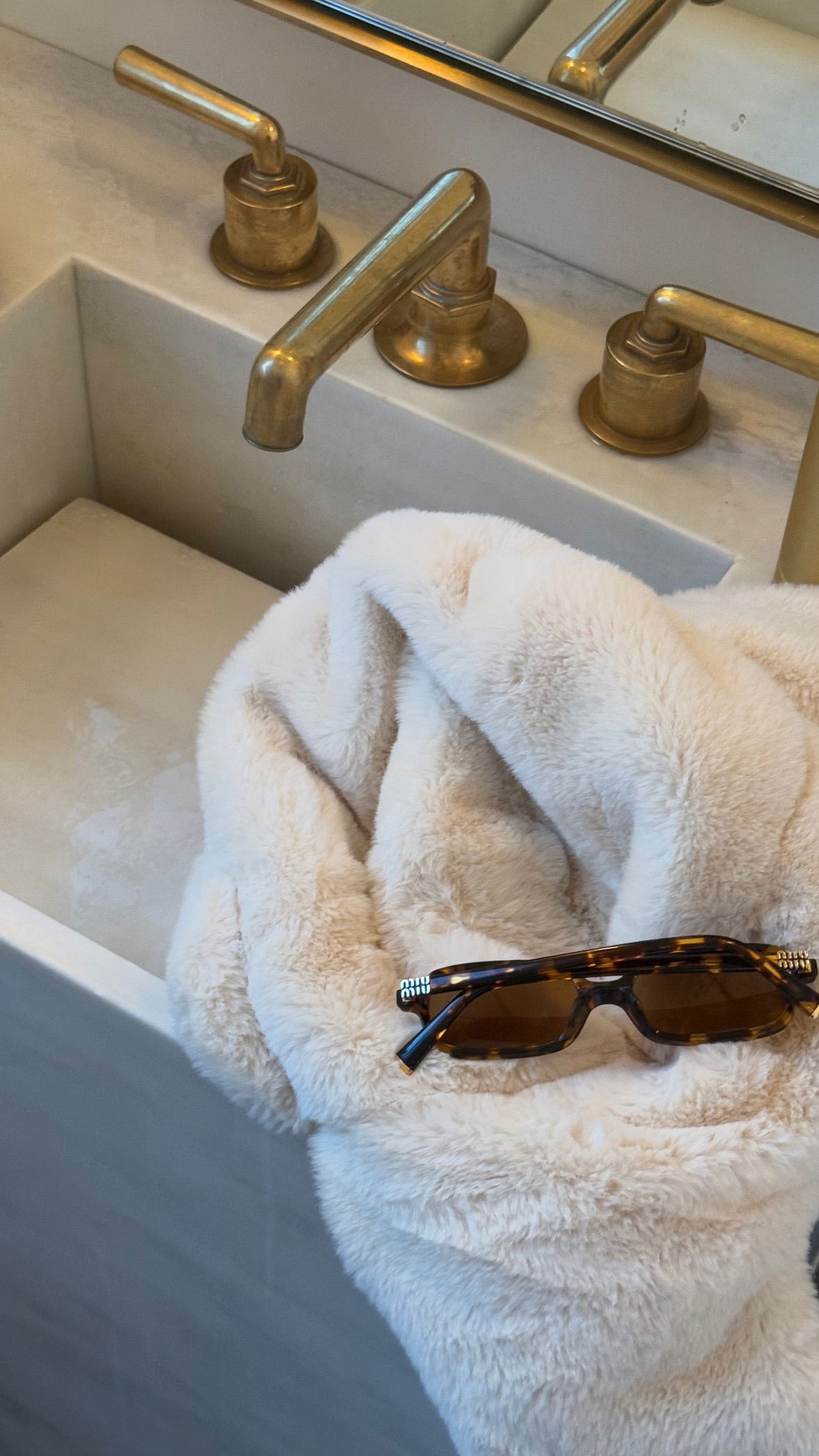 victoriaturnerr instagram image archive image