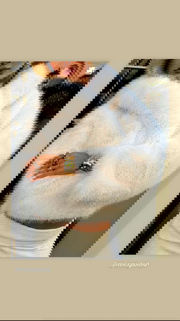 victoriaturnerr image ~ Altpins