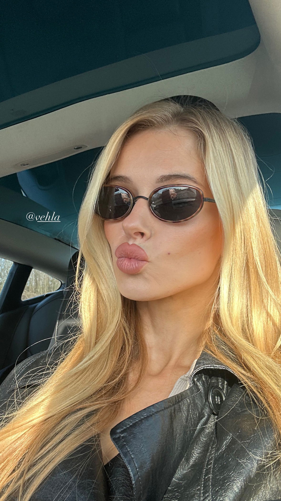 victoriaturnerr instagram image archive image