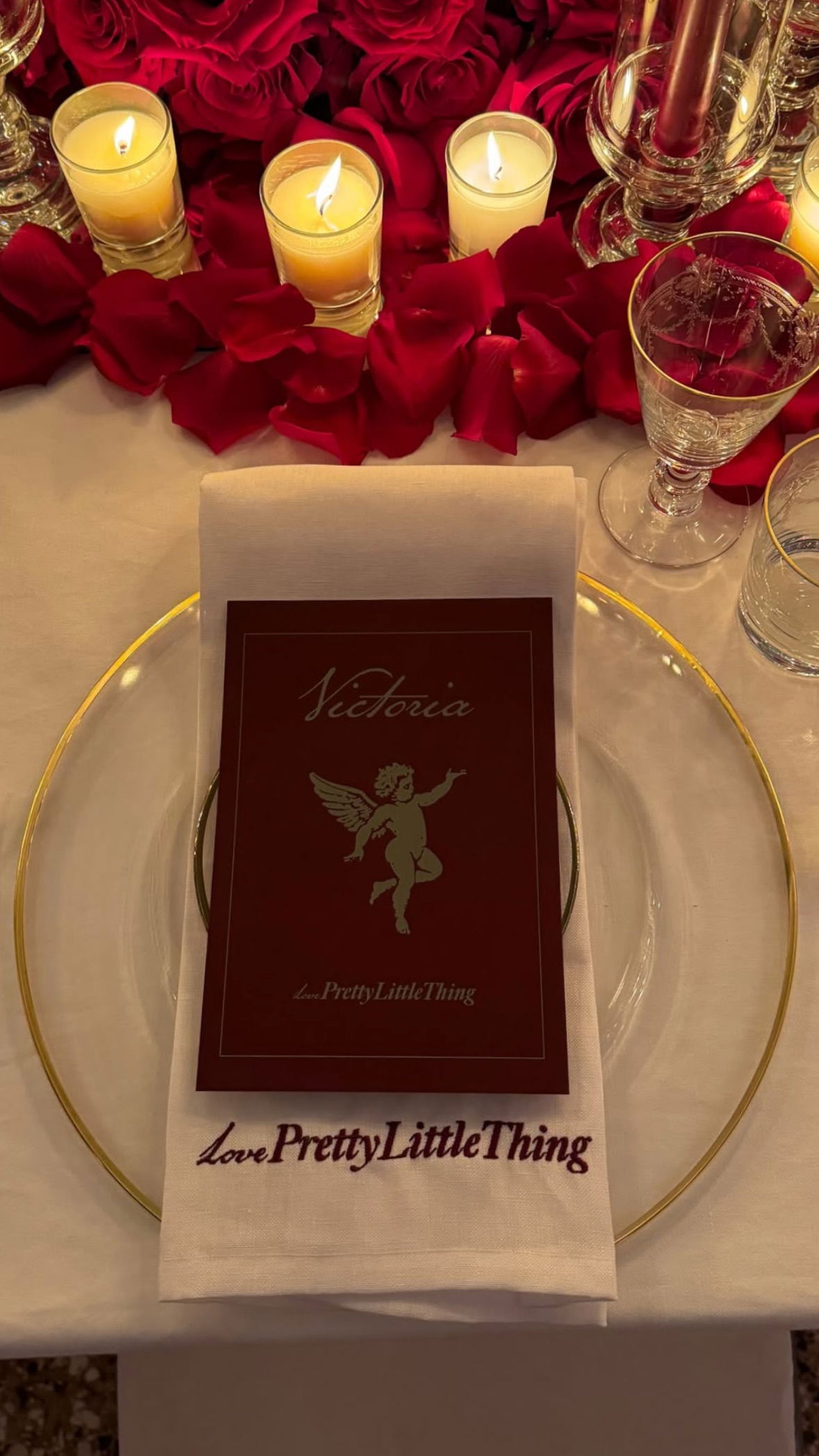 victoriaturnerr instagram image archive image