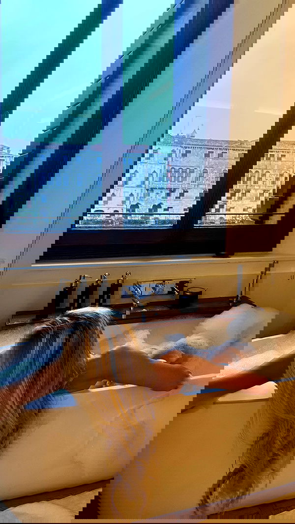 victoriaturnerr image ~ Altpins